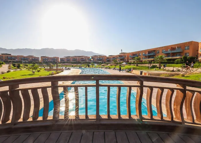 In Blumar El Dome For Families Only